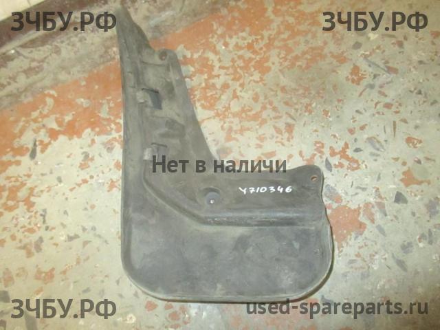 Ford Focus 3 Брызговик задний правый