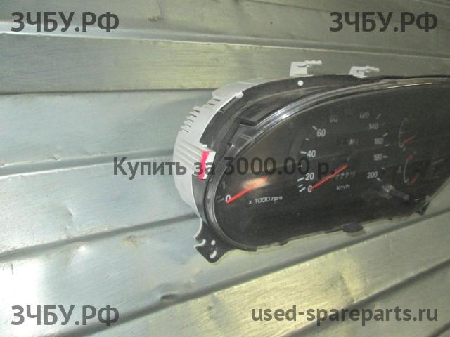 Hyundai Accent 2 Панель приборов