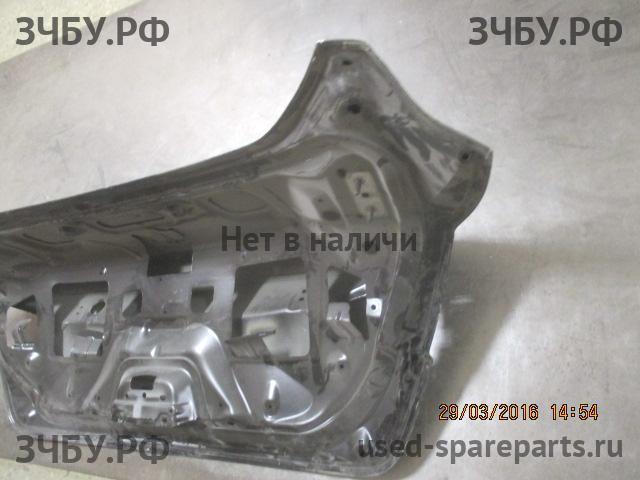 Ford Focus 3 Крышка багажника