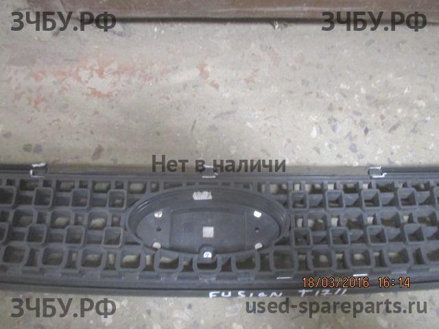 Ford Fusion Решетка радиатора