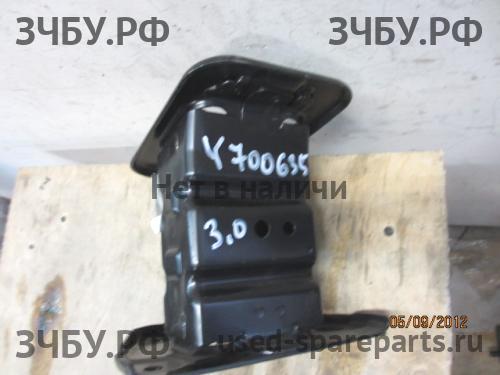 Nissan Note 1 (E11) Элемент кузова