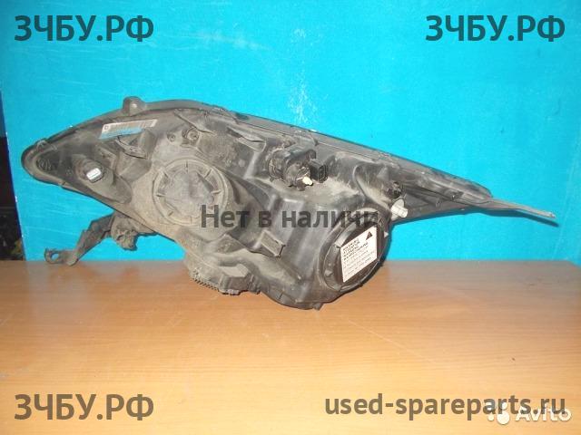 Honda CR-V 3 Фара правая