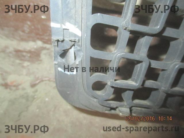 Ford Fusion Решетка радиатора