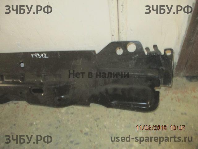 Renault Clio 1 Панель задняя