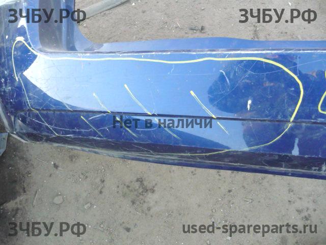 Opel Zafira B Бампер задний