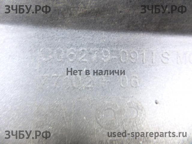 Peugeot 308 Бампер передний