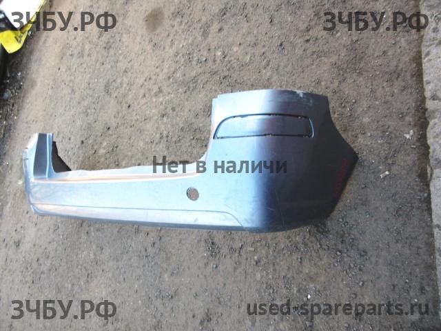 Opel Zafira B Бампер задний