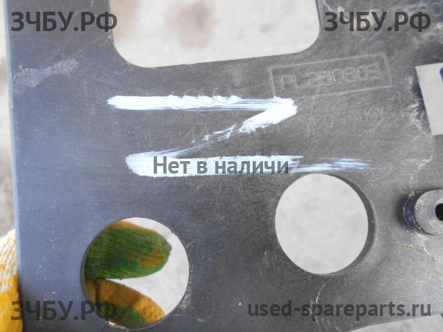 Audi Q7 [4L] Панель передняя (телевизор)
