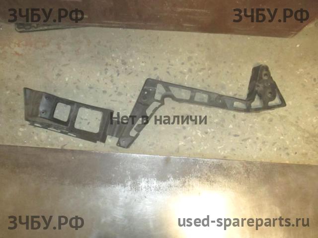 Ford Mondeo 4 Направляющая заднего бампера