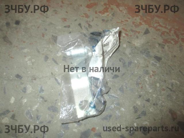 Ford Focus 3 Петля двери передней правой