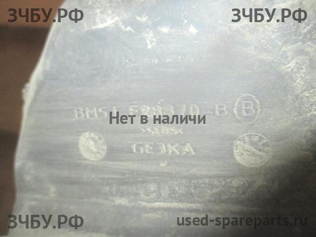 Ford Focus 3 Брызговик задний правый