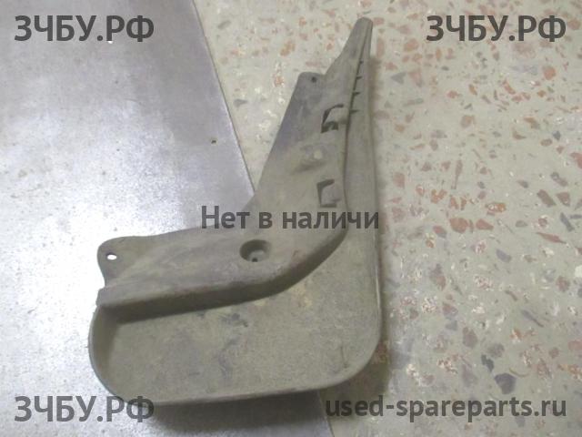 Ford Focus 3 Брызговик задний левый