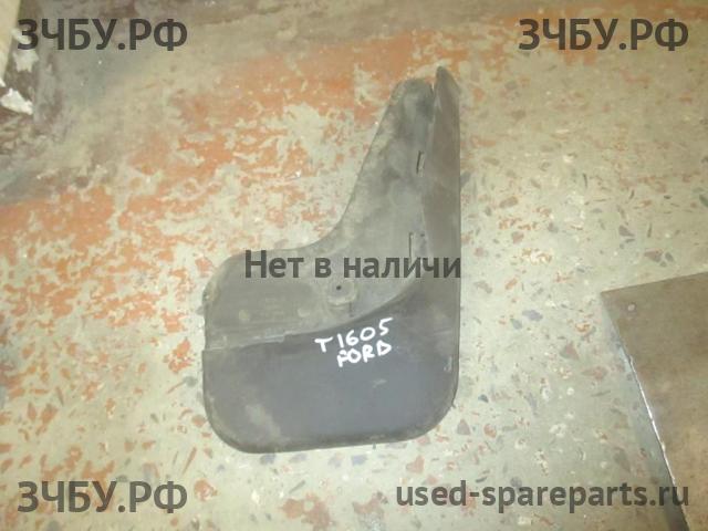 Ford Focus 3 Брызговик задний правый