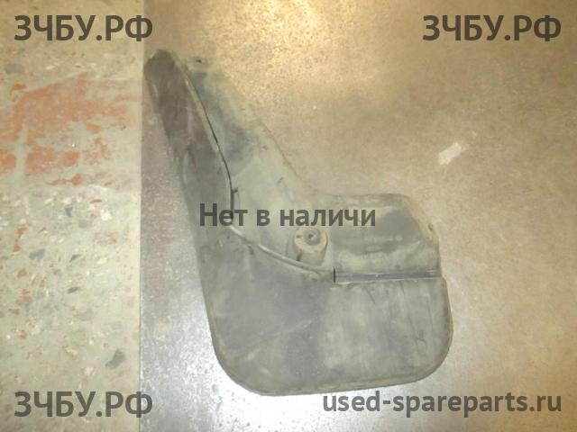 Ford Focus 3 Брызговик задний левый