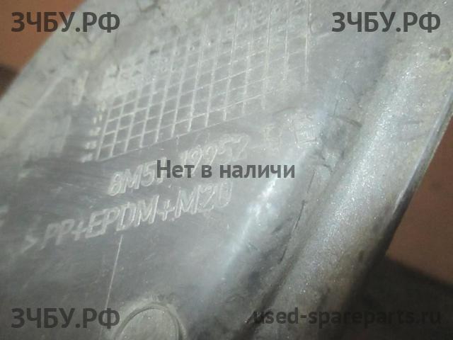 Ford Focus 2 (рестайлинг) Решетка в бампер
