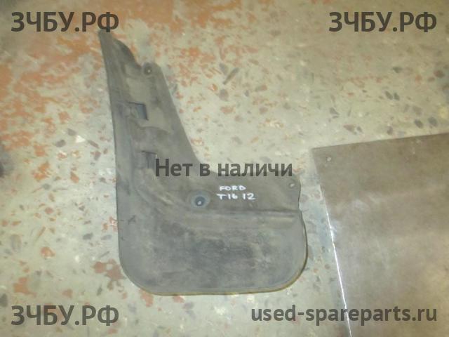 Ford Focus 3 Брызговик задний правый