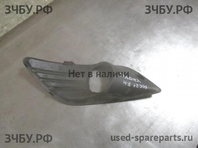 Ford Focus 2 (рестайлинг) Рамка противотуманной фары правой