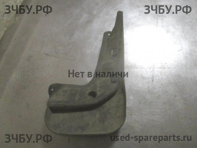 Ford Focus 3 Брызговик задний левый