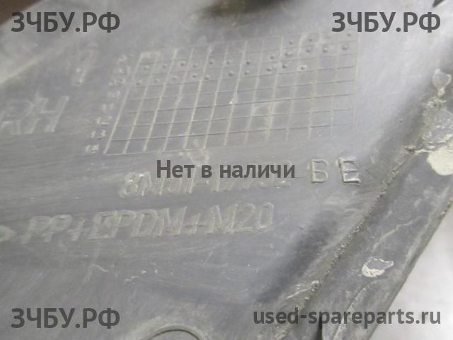 Ford Focus 2 (рестайлинг) Решетка в бампер