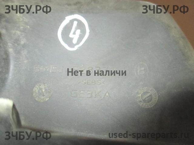 Ford Focus 3 Брызговик задний левый