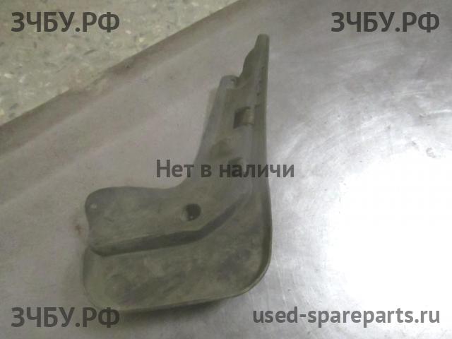 Ford Focus 3 Брызговик задний левый