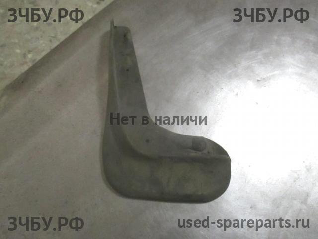 Ford Focus 3 Брызговик передний левый
