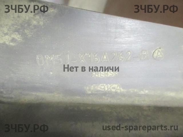 Ford Focus 3 Брызговик передний правый