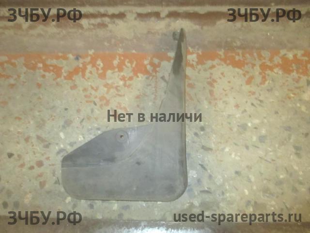 Ford Focus 2 Брызговик задний правый