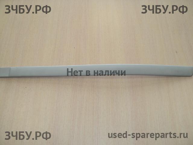 Ford Focus 2 Молдинг двери задней левой