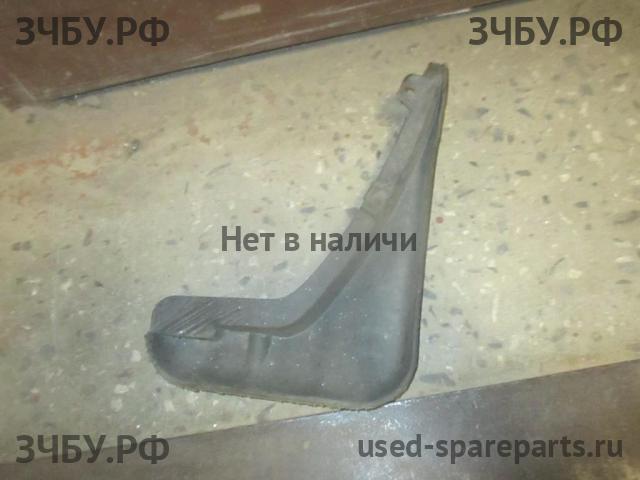 Ford Focus 2 Брызговик передний левый