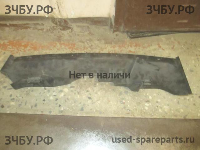 Ford Focus 2 Кожух замка капота