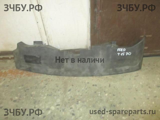 Ford Focus 2 Кожух замка капота