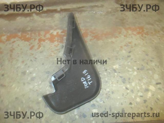 Ford Fusion Брызговик передний левый