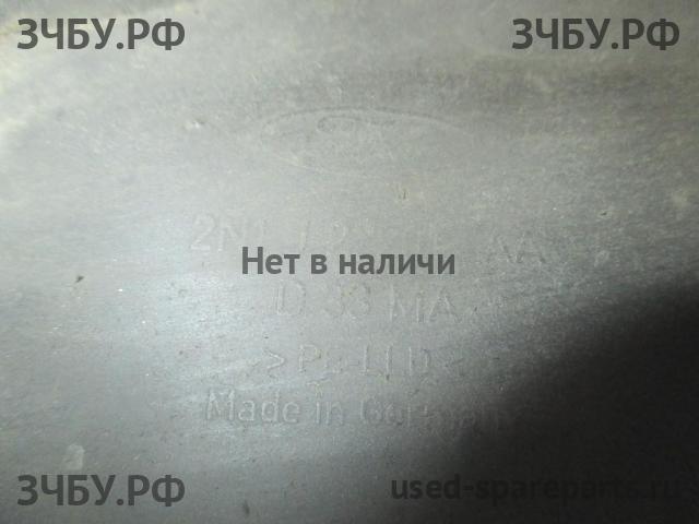 Ford Fusion Брызговик передний левый