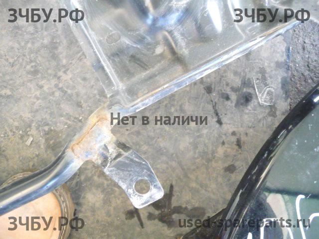 Mitsubishi Pajero/Montero 4 Кронштейн