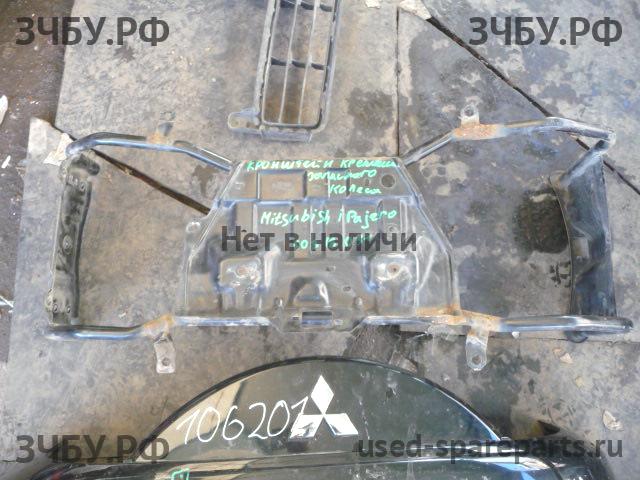 Mitsubishi Pajero/Montero 4 Кронштейн