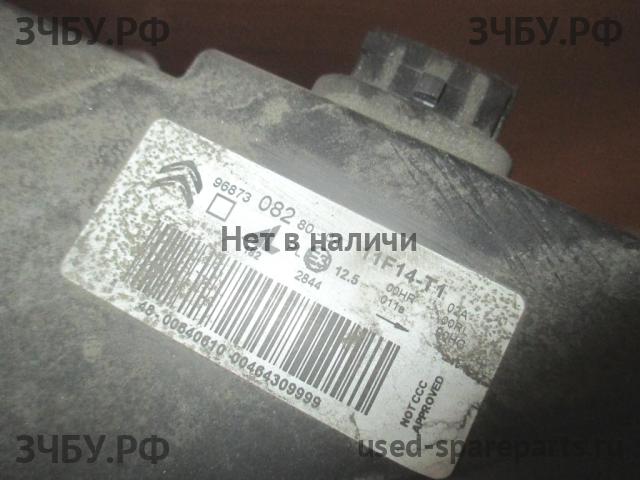 Citroen C4 (2) Фара левая