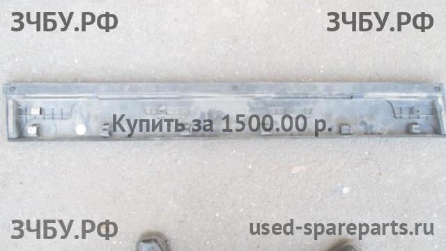 Honda CR-V 3 Накладка двери передней правой