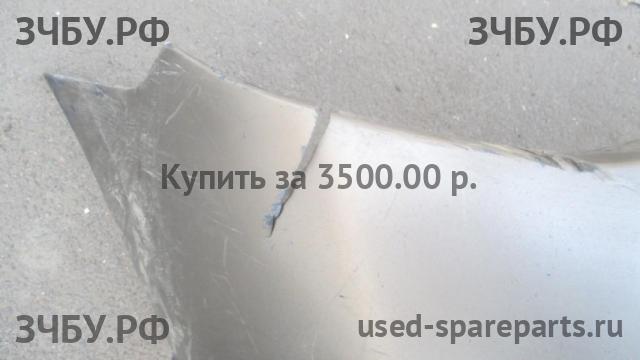 Honda Civic 8 (4D) Бампер передний