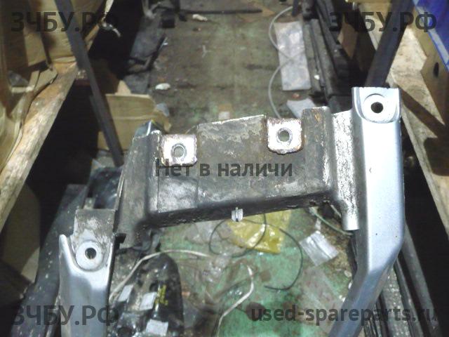 Land Rover Range Rover Evoque 1 Накладка заднего бампера