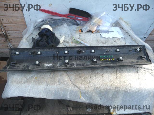 Land Rover Range Rover Evoque 1 Молдинг двери передней левой