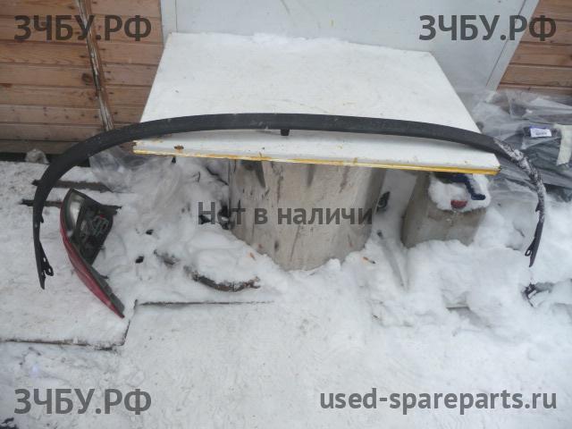 Renault Fluence Юбка переднего бампера
