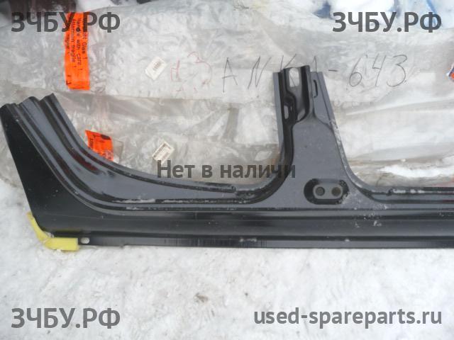 Renault Clio 2/Simbol 1 Порог правый