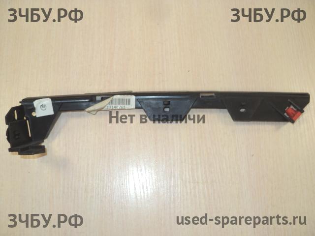 Opel Vectra C Кронштейн бампера передний