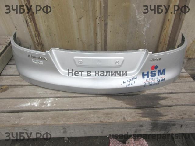 Opel Insignia A Накладка на крышку багажника