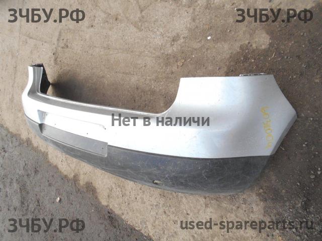 Volkswagen Golf 5 Бампер задний