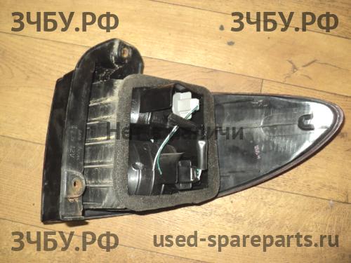 Toyota Previa 2 Фонарь левый