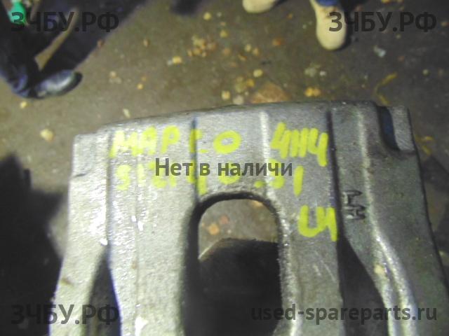 Renault Laguna 2 Суппорт задний левый (в сборе со скобой)