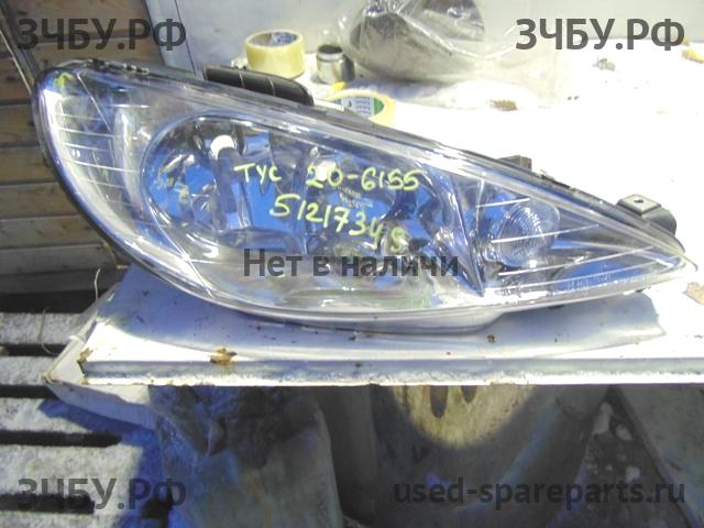 Peugeot 206 Фара правая