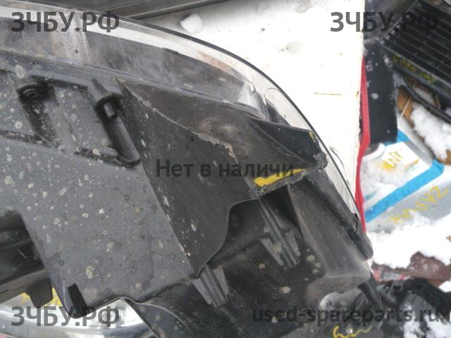 Renault Sandero 2 Фара левая